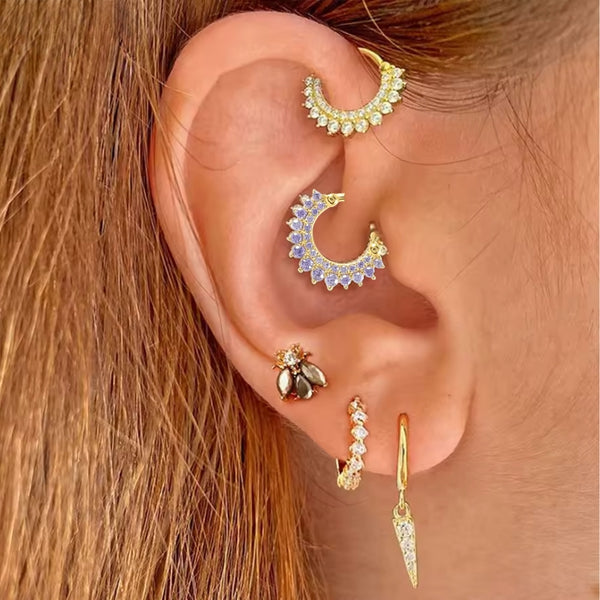 Kristall-Piercing für Tragus, Helix, Septum oder Nase – in Silber, verschiedene Farben, dezent & vielseitig.