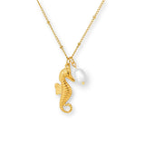 Seepferdchen Halskette aus Edelstahl mit echtem Süßwasserperlen Anhänger, wasserfester maritimer Damenschmuck in Gold.