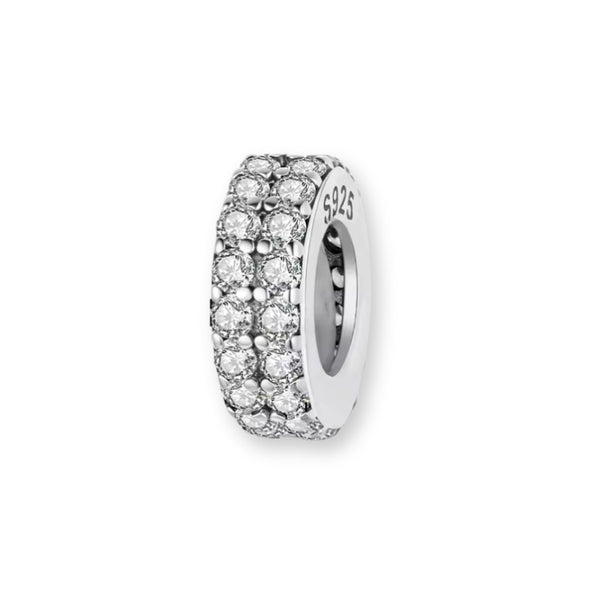 Kristall Stopper Charm aus 925er Silber – funktionaler Schmuckanhänger mit funkelnden Kristallen für Stil, Halt und Eleganz am Armband.