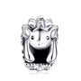 Igel Charm aus 925er Silber ohne Kristalle – liebevoll gestalteter Tieranhänger als Symbol für Schutz, Achtsamkeit und innere Stärke.