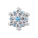 Schneeflocken Charm mit vielen Kristallen – winterlicher Anhänger mit funkelndem Eiskristall-Design, perfekt für Charm-Armbänder und Ketten. ❄️✨