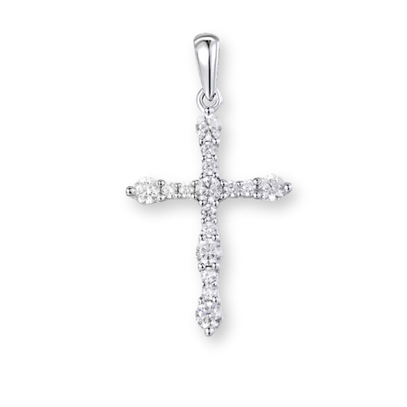 Kreuz-Halskettenanhänger aus 925er Sterlingsilber mit vielen kleinen Kristallen – filigran, glänzend und spirituell auf hellem Hintergrund.